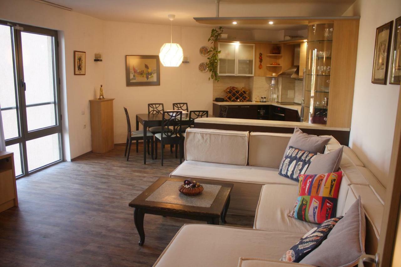 Central Square Apartment Płowdiw Zewnętrze zdjęcie